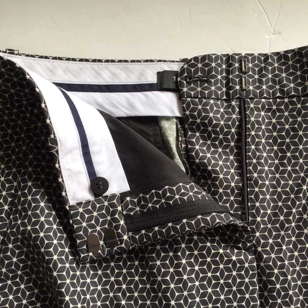 THEORY SLIM CROP DRESS PANTS SIZE 4 - Picture 8 of 10